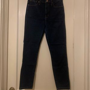 10" High-Rise Skinny Jeans in Lucille Wash